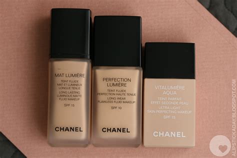 chanel pro lumiere foundation